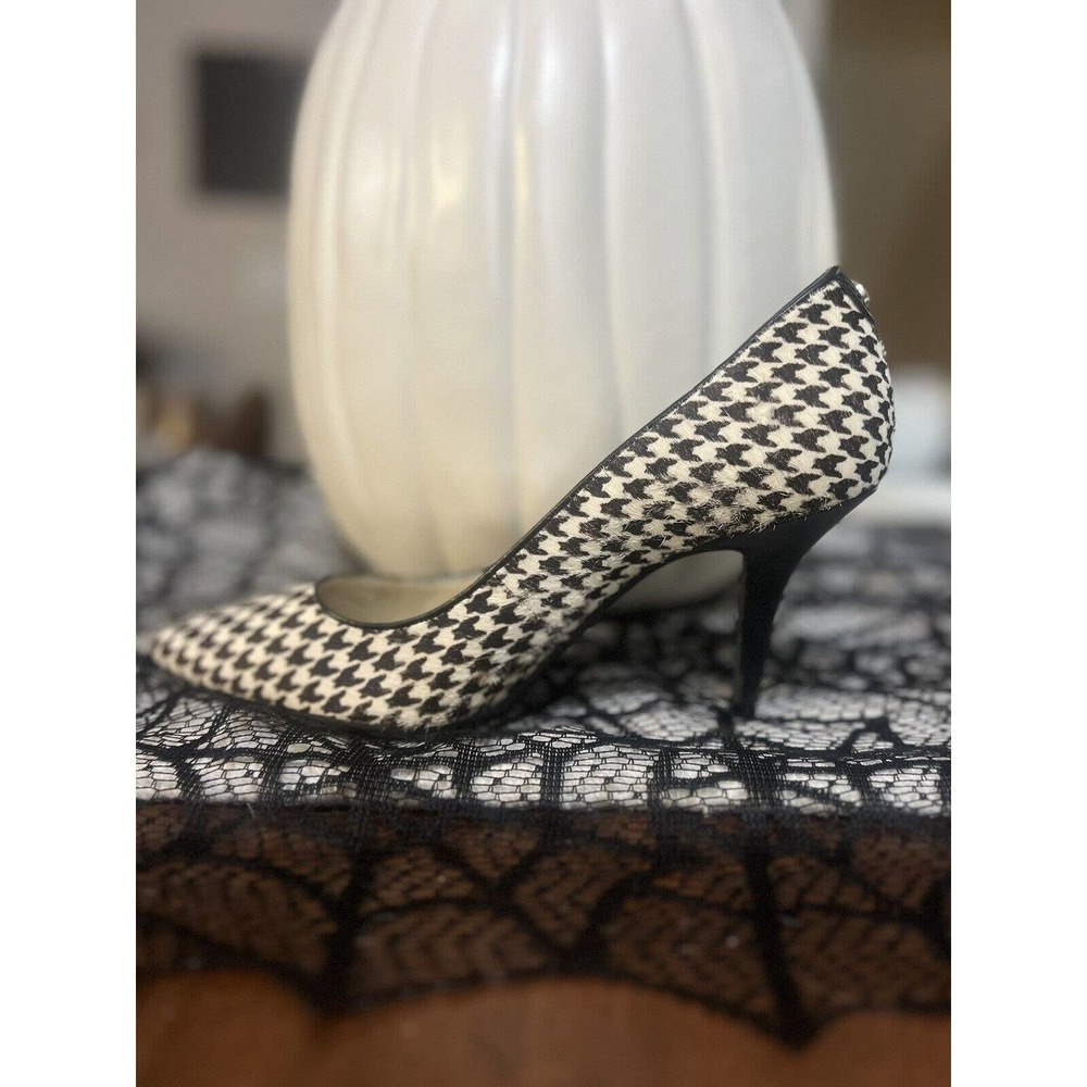 Michael Kors SZ 6 Heels